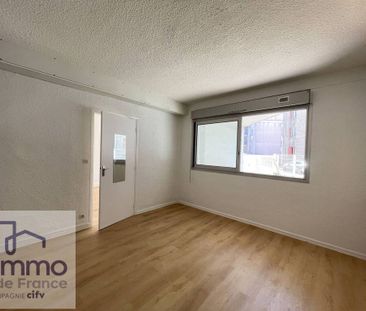 Location Appartement 2 pièces 46m² GRENOBLE 38000 - Photo 4