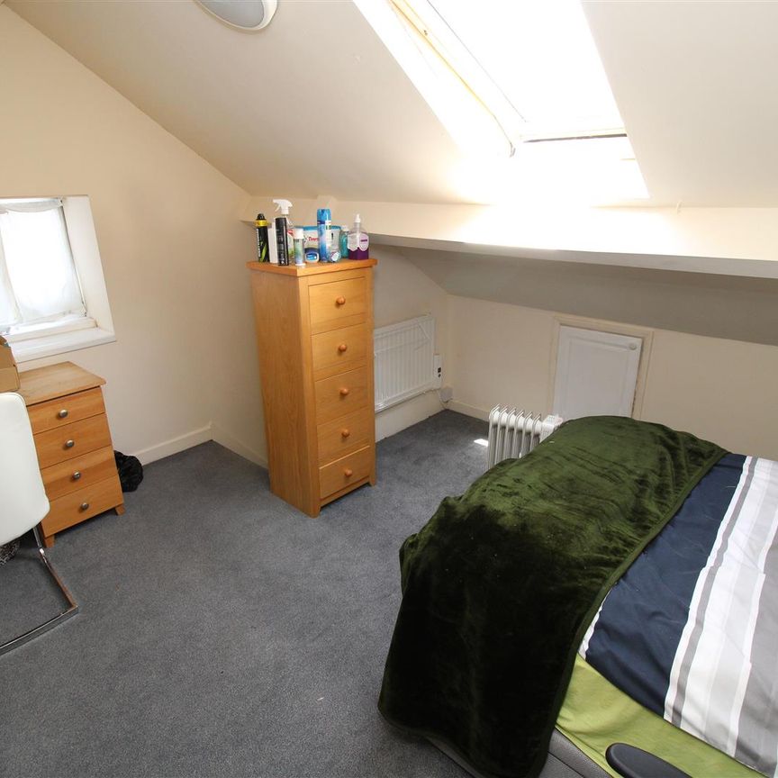 Flat For Rent Wood Road, Pontypridd - Photo 1