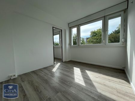 Location Appartement 4 pièces 68m² LILLE 59000 - Photo 5