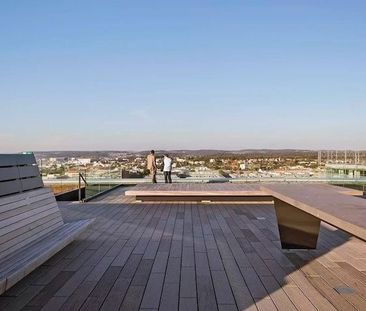 Modern and sunny apartment experience in the Metropolitan completel... - Photo 4