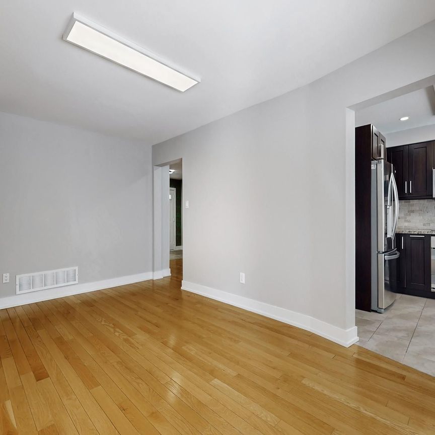 For Lease - 11 Hawker Court Unit# MAIN, Ajax, Ontario - Photo 1