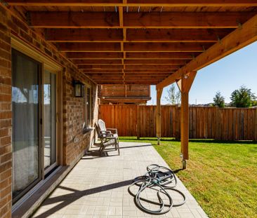 For Lease - 73 Archer Avenue, Collingwood, Ontario - Photo 1