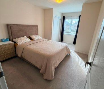 For Lease - 485 Queen Mary Drive, Brampton, Ontario - Photo 4