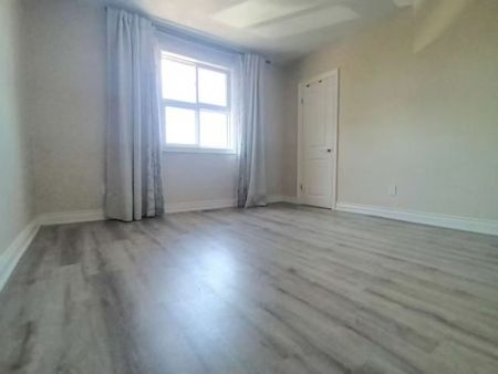 For Lease - 2304 Keele Street, Toronto, Ontario - Photo 5