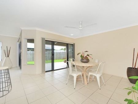 For Rent - Spacious & Modern Family Home - Photo 3