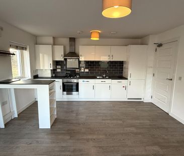 2 bedroom flat to rent - Photo 6