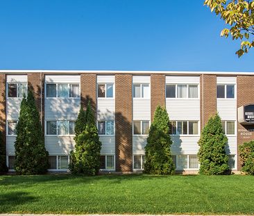 Highland House Apartments - Photo 3