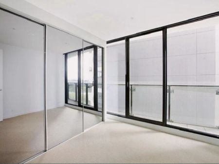 2 Bed, 1 Bath - Photo 5