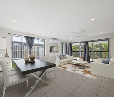 Spacious Family Home With Lots of Space! - Photo 2