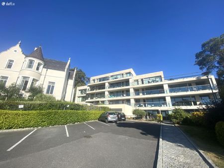 The Court, Killiney Bay, Killiney, Co. Dublin - Photo 2