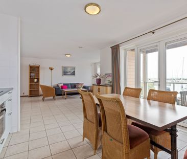 Lovely 2 bedroom apartment, terrace & harbor view - Foto 2
