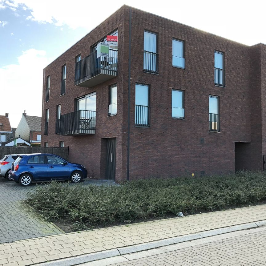 Rustig gelegen twee-slaapkamer appartement + autostandplaats - Foto 1