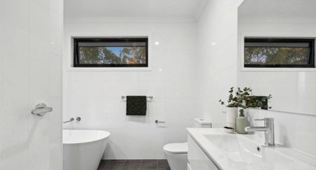 13 Kalev Court, Happy Valley SA 5159 - Photo 5