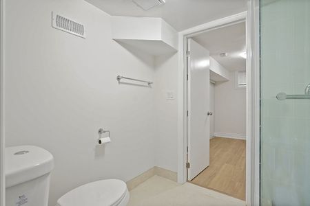 For Lease - 482 Rhodes Avenue Unit# Lower, Toronto, Ontario - Photo 5