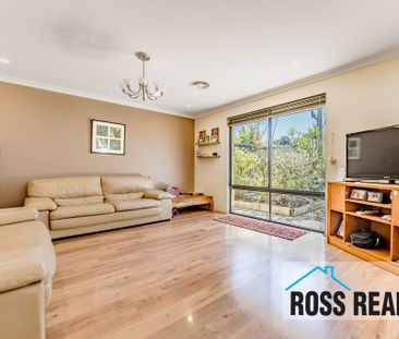 Stunning Home in Ellenbrook - Photo 1