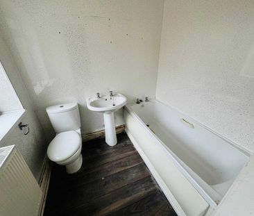 2 bedroom terraced house to rent - Photo 6