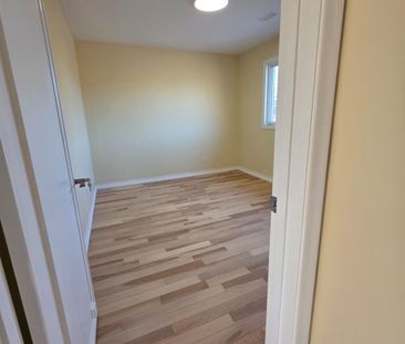 For Lease - 62 Richwill Road Unit# Upper, Hamilton, Ontario - Photo 2