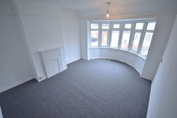 Price £2,250 pcm - Available 15/12/2025 - Unfurnished - Photo 1