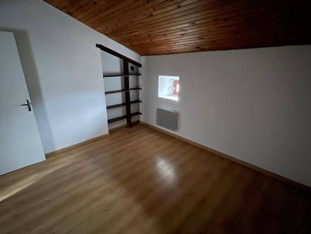 Location Appartement 4 pièces 91m² LUSSAS 07170 - Photo 3