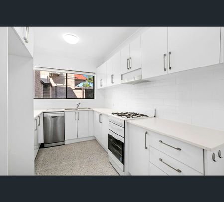 1/25 Pacific Street, Manly, NSW 2095 - Photo 3