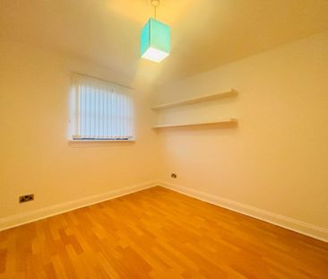 Moray Court, 0/2 Glasgow, G73 1BF - Photo 1