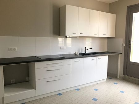 Location Appartement 4 pièces 87m² - Photo 5