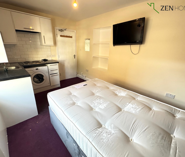 Studio to rent - Photo 4