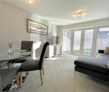 2 bedroom semi-detached house to rent - Photo 5