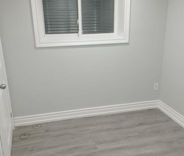 For Lease - 32 CONLINS RD Road, Toronto, Ontario - Photo 3