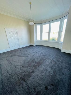 11 Kilgour St, Roslyn - 7 bedrooms - Photo 1