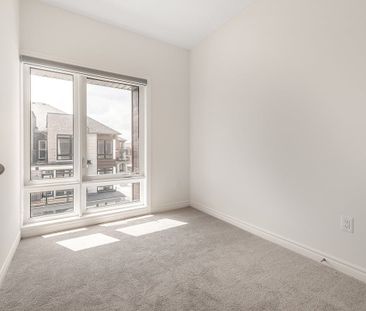 For Lease - 19 Gunton Street, Aurora, Ontario - Photo 4