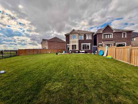 For Lease - 63 Eberly Woods Drive, Caledon, Ontario - Photo 5