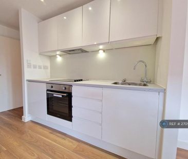 1 bedroom flat to rent - Photo 6