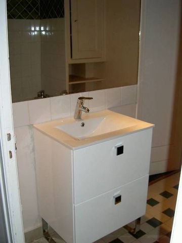 Location Appartement 3 pièces 81m² ANNECY 74000 - Photo 3