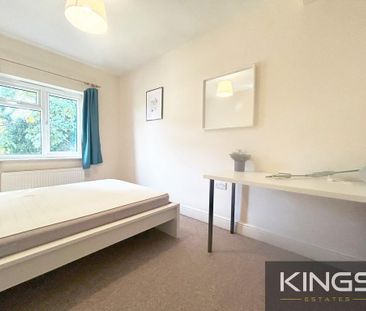 5 bedroom detached house to rent - Photo 1