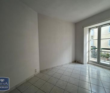 Location Appartement 2 pièces 37m² LAVAL 53000 - Photo 2