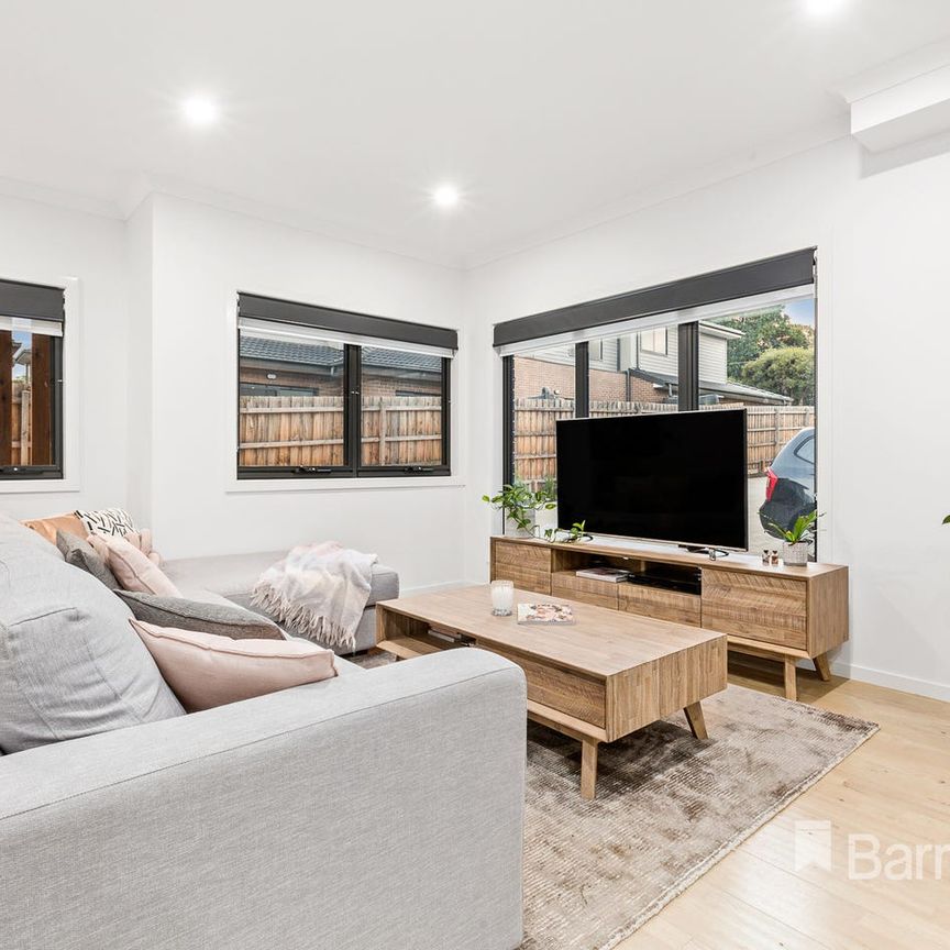 Modern and easy to maintain! - Photo 1