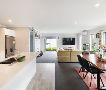 Wainui Living - Photo 6