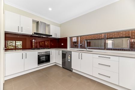 17B Gateshead Drive, Wantirna South - Photo 5