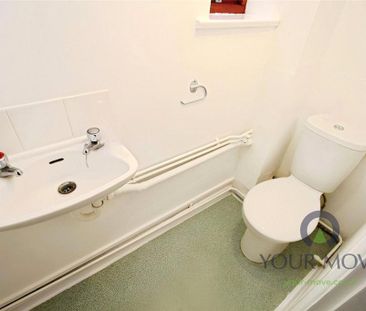 4 bedroom detached house to rent - Photo 4