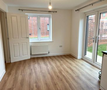 3 bedroom detached house to rent - Photo 2