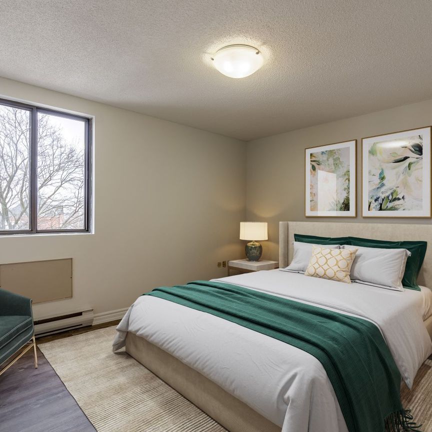 One Bedroom Apartment - Photo 1