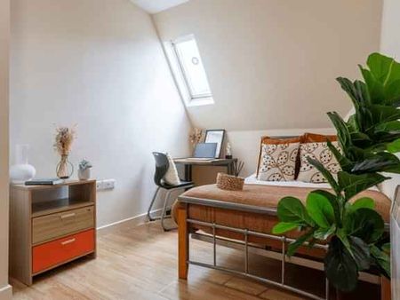 Silver Ensuite - Photo 4