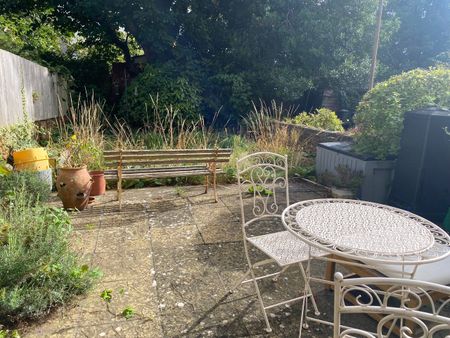 1 Bed Flat, Gordon Road, BN1 - Photo 5