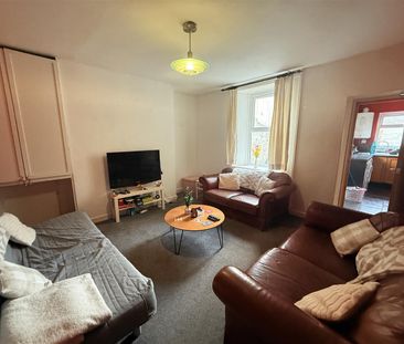 18 Ambrose Street - Photo 5