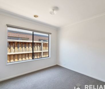 Premium Parkside Living in the Heart of Williams Landing - Photo 4