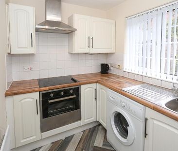 16 Manor Avenue, Bangor, BT20 3NG - Photo 1