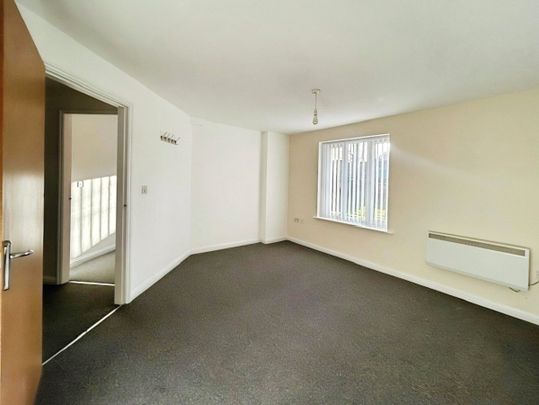 Woodsome Park, Woolton, Liverpool, Merseyside, L25 - Photo 1