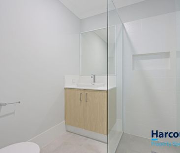 Brand-New Home in the Heart of Bentley - Move In Before Christmas - Photo 6