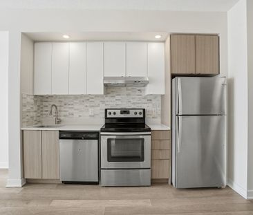 For Lease - 5240 Dundas Street Unit# B304, Burlington, Ontario - Photo 4